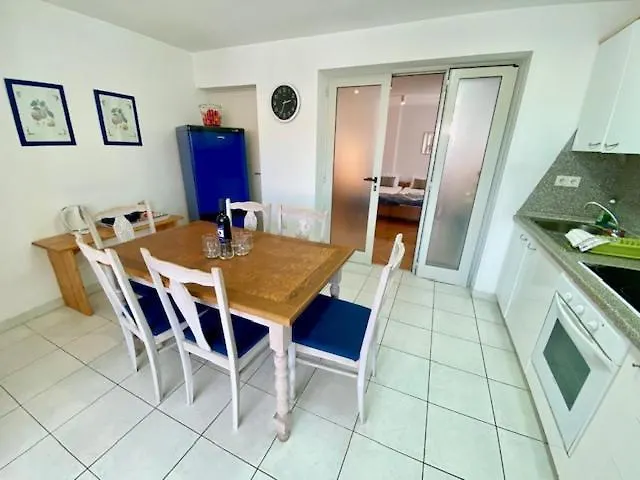 Big First Floor Apartment Near Arena And Centre Pula 0*,  Croatia