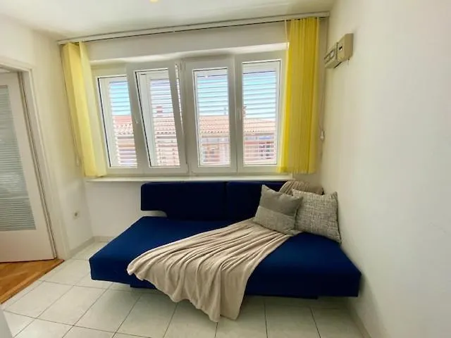 Big First Floor Apartment Near Arena And Centre Pula 0*,  Croatia